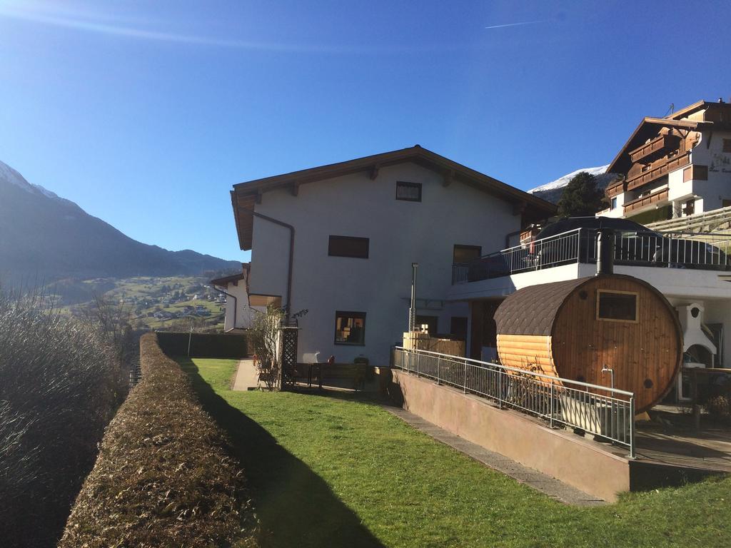 Haus Alpenhahn Apartment Wenns Bagian luar foto